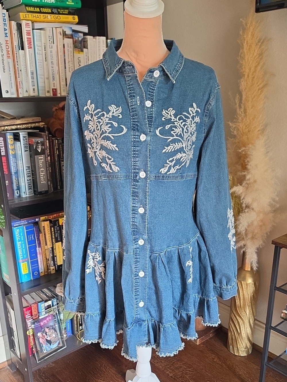 NWT LORAGAL Embroidered Denim Mini Dress Western Boho Ruffle Hem Size XL
